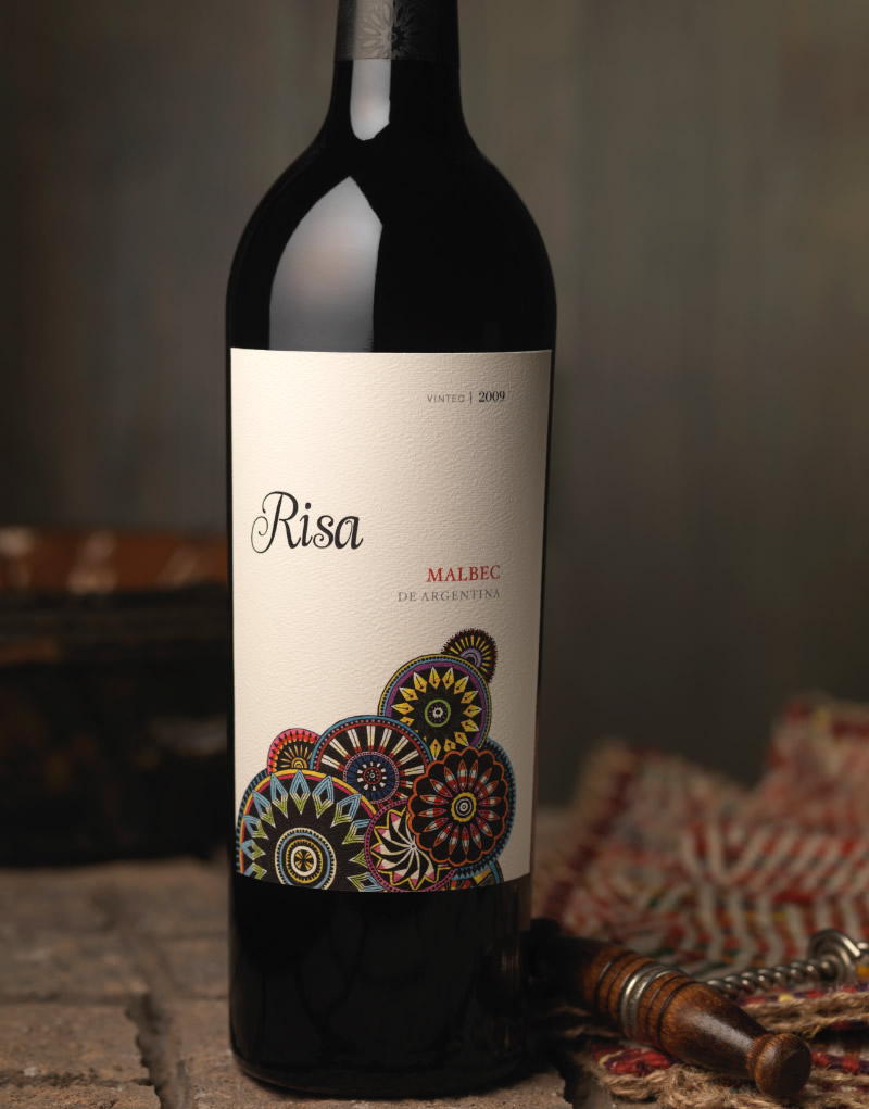 Risa Wine Packaging Design & Logo