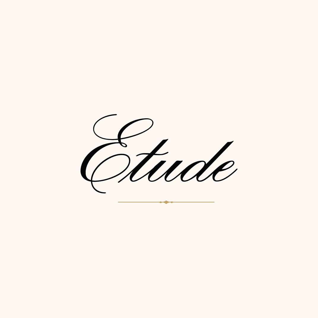 Etude Logo Design