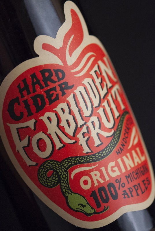 Forbidden Fruit Original Hard Cider Label Design Detail