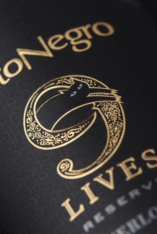 Gato Negro 9 Lives Wine Design | CF Napa Brand Design