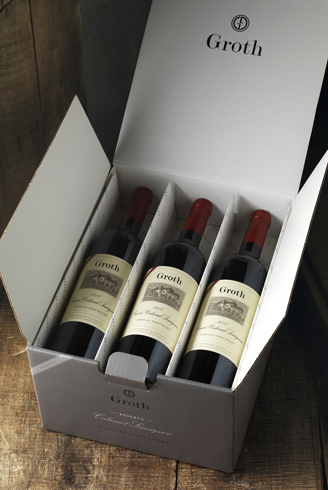 Groth Wine Shipper Design Shown Open with 3 Wine Bottles