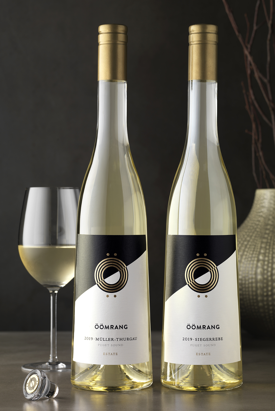 Öömrang Estate Wine Packaging Design & Logo