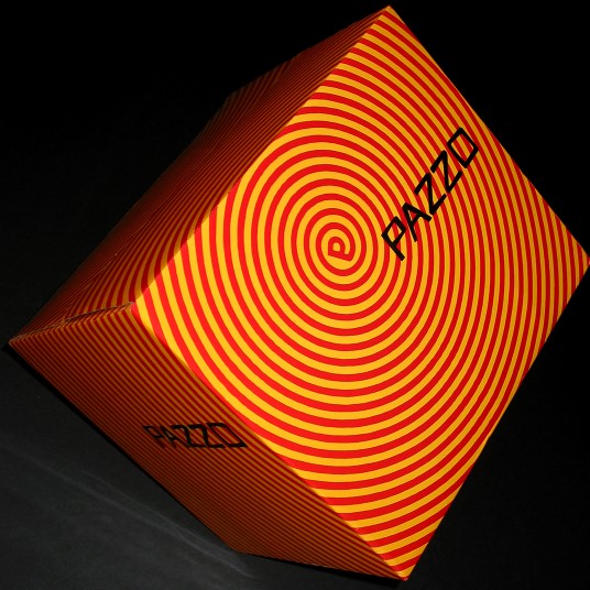 Pazzo Wine Shipper Design